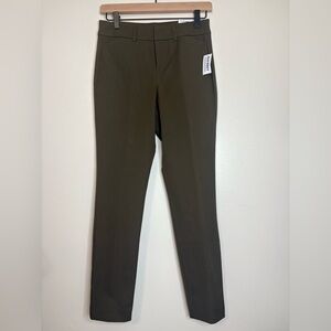Old Navy Pixie Skinny Pants Olive Green High‎ Rise Ankle Size 2 NWT